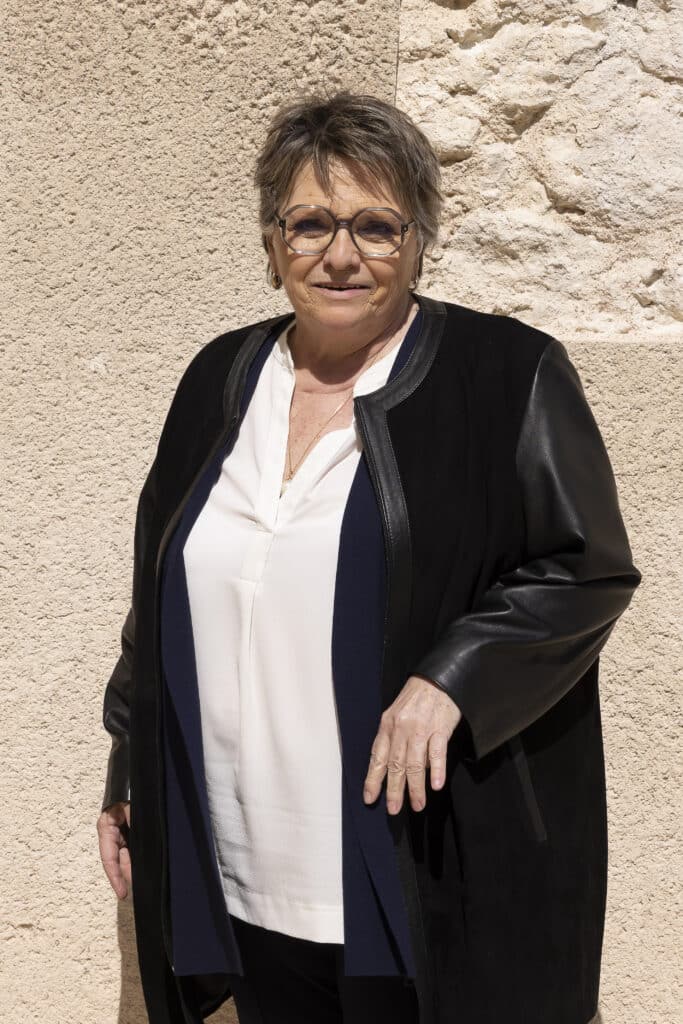 DAVER CLAUDIE